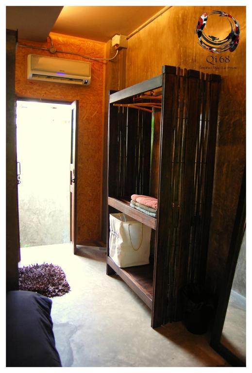Qi 68 Hotel Chiang Mai Room photo